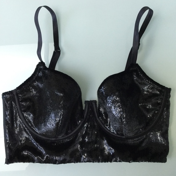 Victoria’s Secret VS Very Sexy Shimmer Velvet Bra - Picture 4 of 10